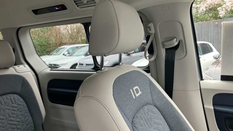 Volkswagen ID. Buzz 210kW Style Pro 86kWh 5dr LWB Auto [7 Seat] Electric Estate